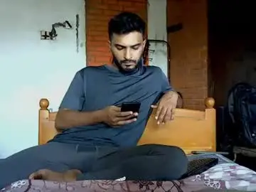 Chaturbate Live Sex of spicybuoy