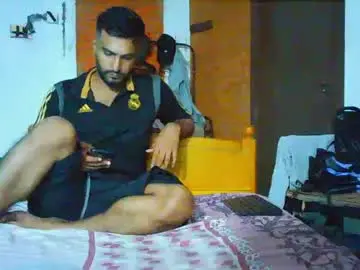 Chaturbate Sex Cam of spicybuoy