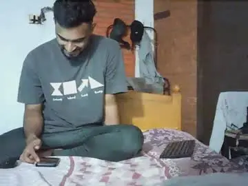 Chaturbate Live Porn of spicybuoy