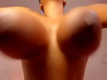 Chaturbate Nude Webcam of anahi_ryan