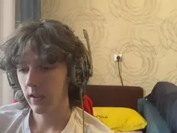 Chaturbate Sex Cam of alek_trika