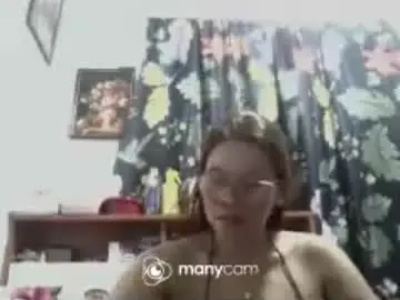 Chaturbate Adult Video Chat of cock_inmy_boobs