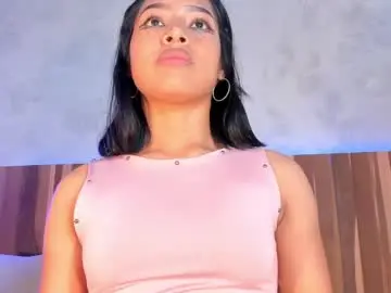 Chaturbate Nude Webcam of miaasummeer