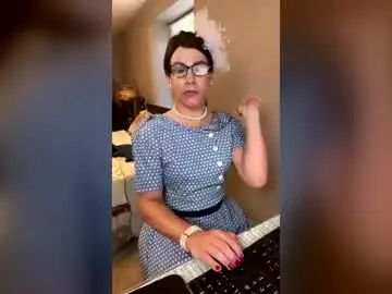 Chaturbate Live Sex Cam of missnicolenicolenicole