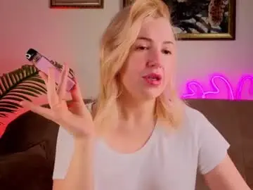 Chaturbate Live Sex of crowned_goddess