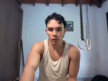 Chaturbate Live Porn of joulianogreco1