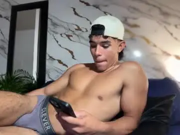 Chaturbate Best live sex cam show of joulianogreco1