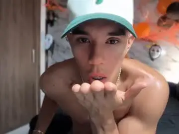 Chaturbate Live Sex of joulianogreco1