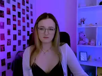 Chaturbate Sex Cam of liana_kisses