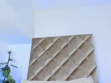 Chaturbate Adult Webcam of malaia_hills