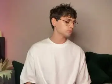 Chaturbate Adult Webcam of oliverlawrence