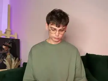 Chaturbate Nude Webcam of oliverlawrence