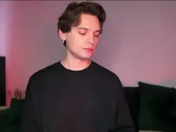Chaturbate Watch Live Sex Cams of oliverlawrence