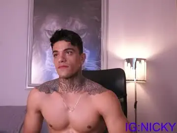 Chaturbate Adult Webcams of alan_morrys