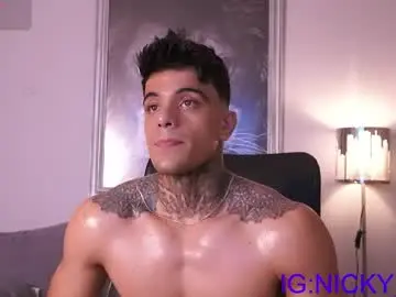 Chaturbate Sex Cam of alan_morrys