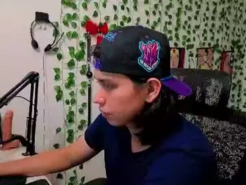 Chaturbate Nude Webcam of andy_gray01
