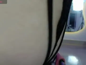 Chaturbate Sex Cam of carolaine69_