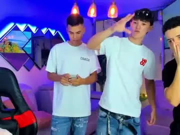 Chaturbate Adult Webcams of houseofwarrios