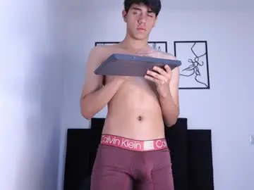 Chaturbate Adult Webcams of marcoalexlatino