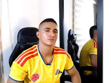 Chaturbate Live Porn of maximo_sebastian
