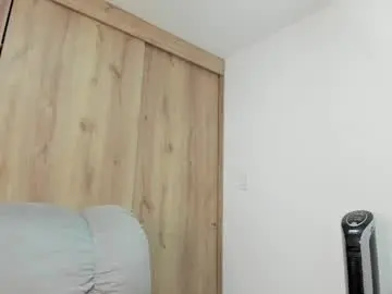 Chaturbate Free Porn Cam of xspecialroomx