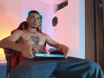 Chaturbate Free Live Porn of jimm66_