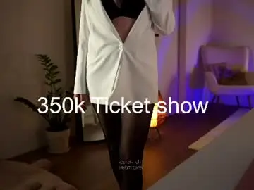 Chaturbate Live Sex Cam of secrets_eli