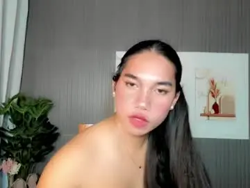 Chaturbate Adult Video Chat of urcummstaraviona