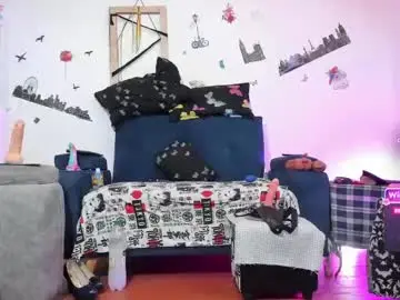 Chaturbate Live Sex Cam of keila_j