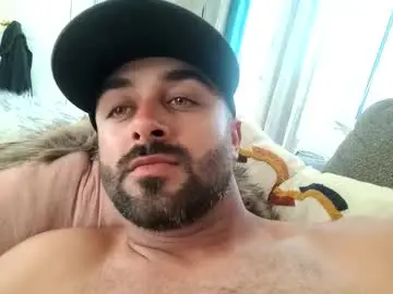 Chaturbate Live Sex of bigcumcanada