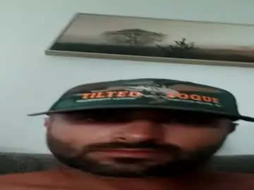 Chaturbate Live Sex of bigcumcanada