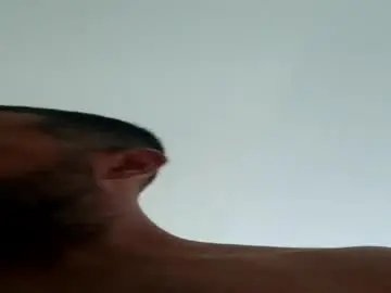 Chaturbate Sex Cam of bigcumcanada