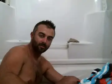 Chaturbate Live Sex of bigcumcanada