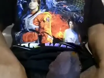 Chaturbate Live Sex Cam of davidbigdick24