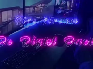 Chaturbate Sex Cam of emmybell_