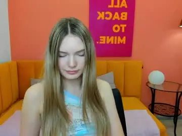 Chaturbate Best live sex cam show of evelineamore
