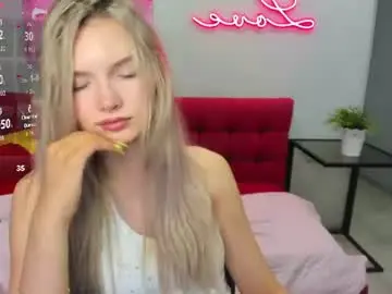 Chaturbate Free Live Porn of evelineamore