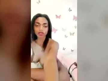 Chaturbate Adult Webcam of maddie_is_wet