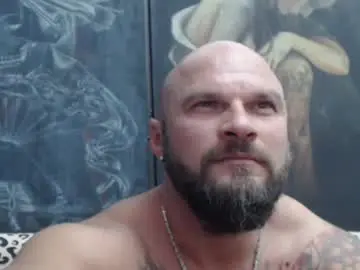 Chaturbate Free Live Porn of viking_me