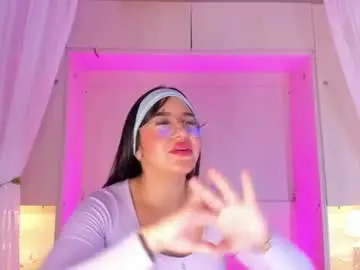 Chaturbate Live Sex Cam of bellabroocks