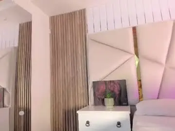 Chaturbate Nude Webcam of chloe_larson