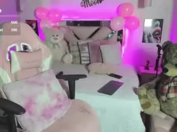 Chaturbate Live Sex Cam of karly_moonn