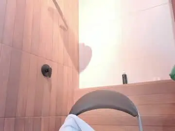 Chaturbate Free Live Porn of lucca_moreti