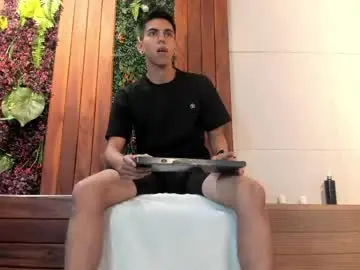 Chaturbate Watch Live Sex Cams of lucca_moreti