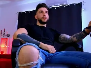 Chaturbate Nude Webcam of mightyaaron