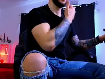 Chaturbate Watch Live Sex Cams of mightyaaron