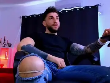 Chaturbate Sex Cam of mightyaaron