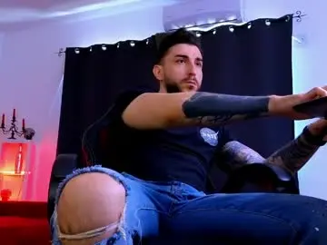 Chaturbate Watch Live Sex Cams of mightyaaron