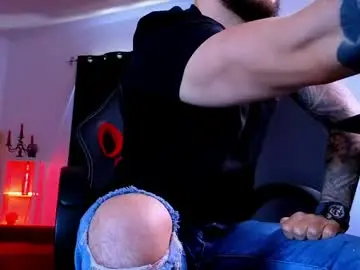 Chaturbate Watch Live Sex Cams of mightyaaron