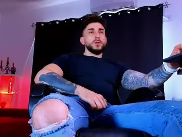 Chaturbate Watch Live Sex Cams of mightyaaron